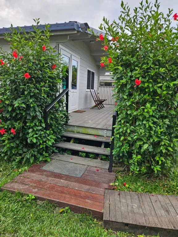 Churchill Cabin，位于玛丽伯勒的酒店