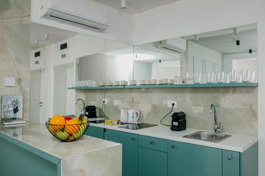 City Center Design Apartments - 3