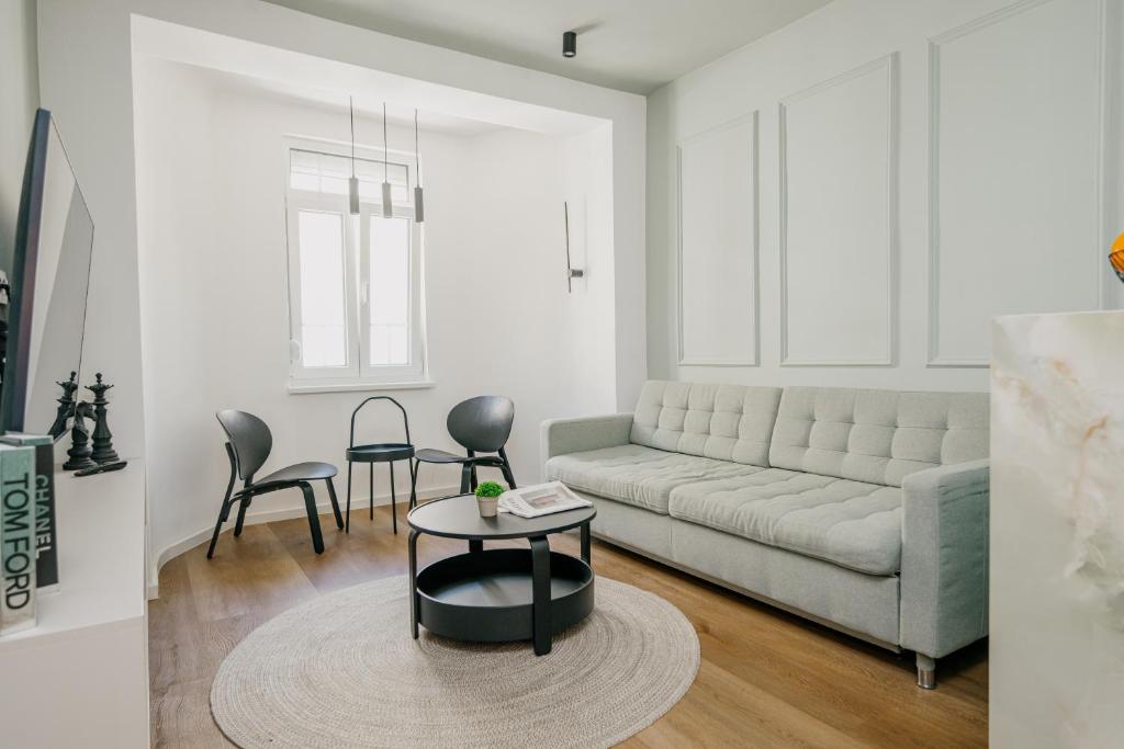 City Center Design Apartments - 2