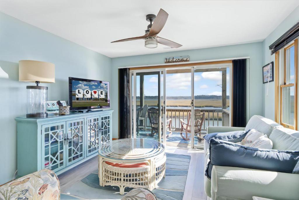 Wonderview 208, Birch Town