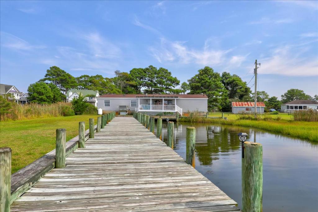 Nunzs Cove, Deep Hole