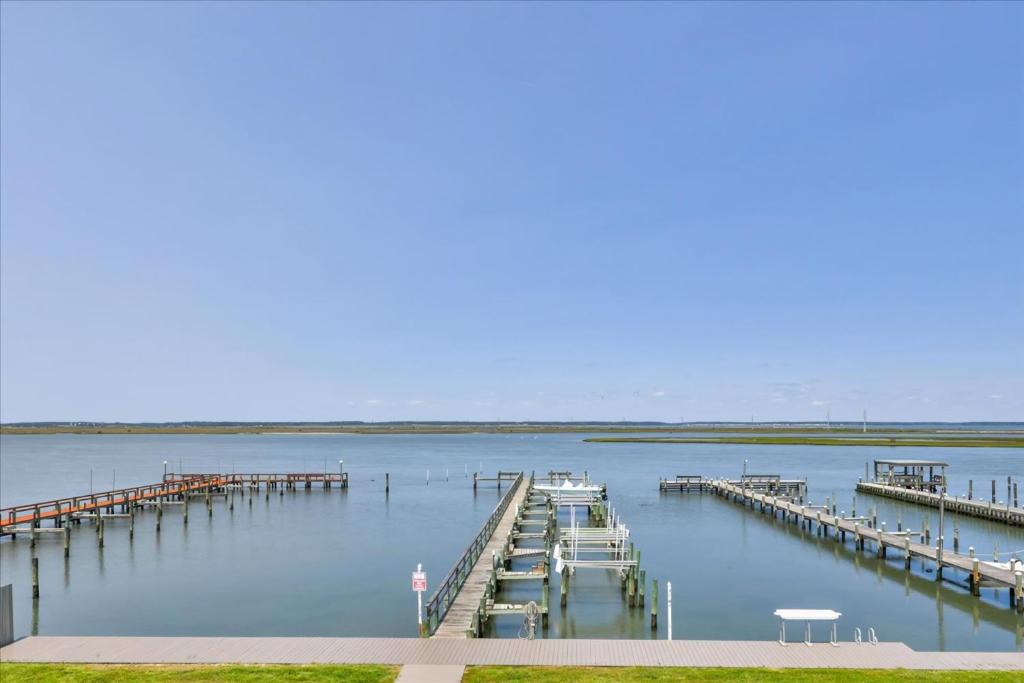 Water's Edge, Chincoteague
