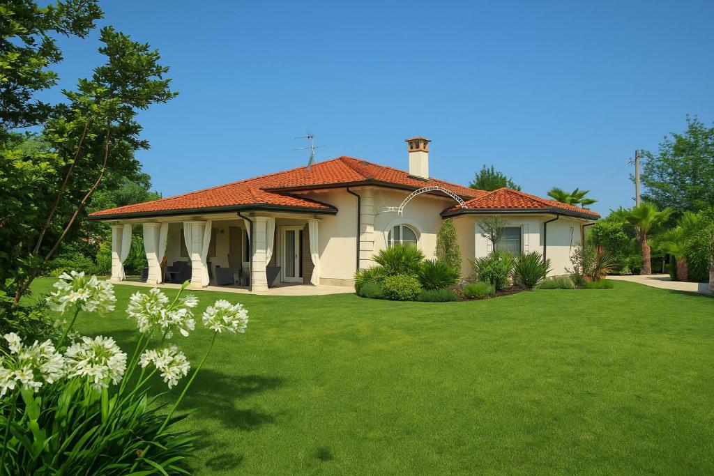 Villa Forte Dei Marmi, Pool & Garden - 2
