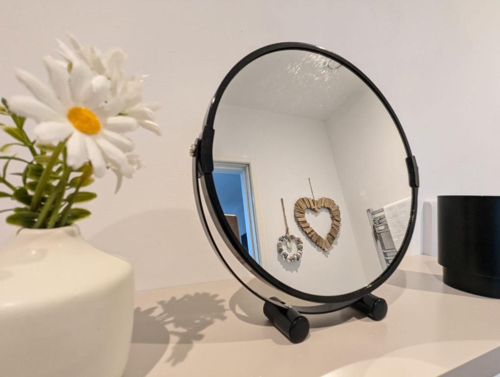 Island House, Barwell