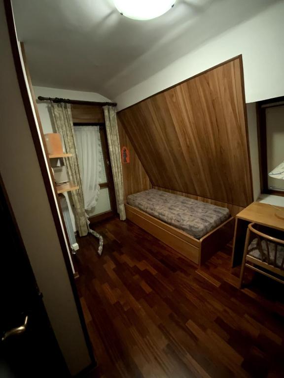 Sauze D'Oulx Penthouse Apartment - 2