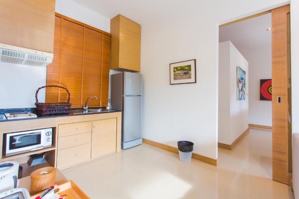 Kitchen, Honeymooner Pool Villa @Seastone in Phuket