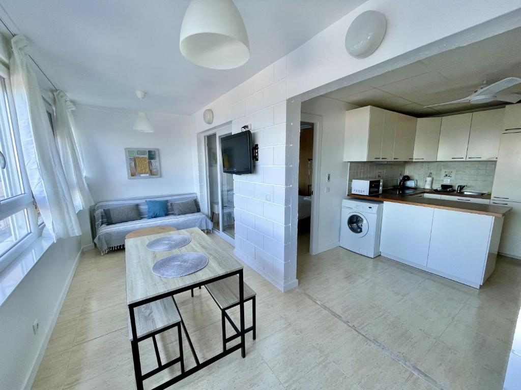 Apartamento con Vistas al Mar en Cabo Cervera - 4