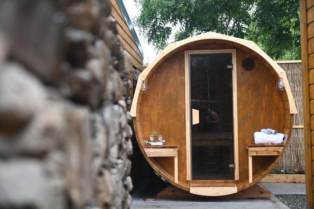 The Stall at CasaClarig - West Cork Cabin with Sauna, Béal an dá Chab