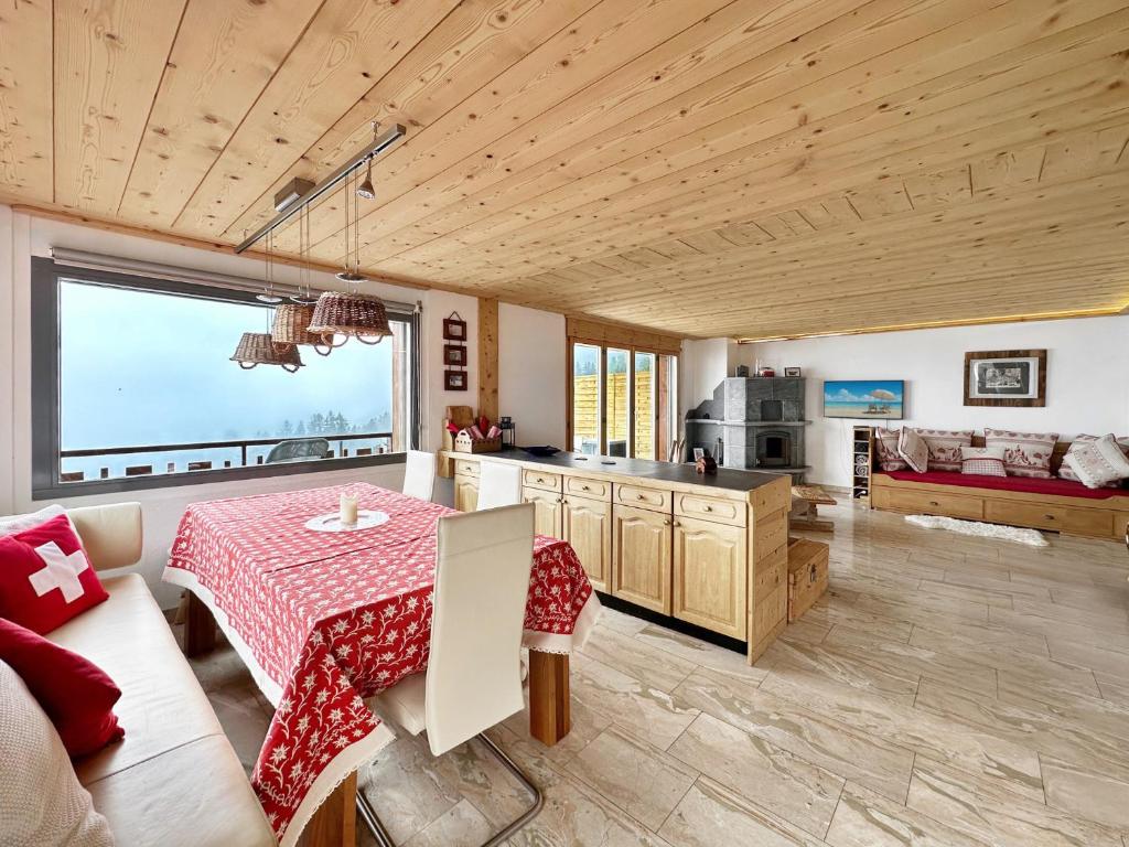 Mountain Bliss, view and Sauna - Swiss Alps - 5