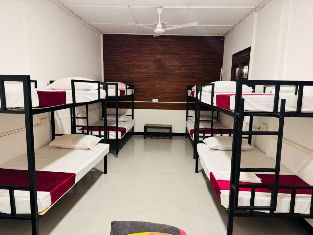 Trinco Chill Zone Hostel, Trincomalee