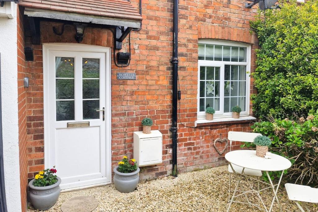 Howells Cottage, Monmouth