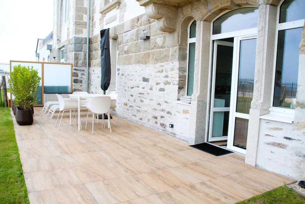 Azea, les pieds dans l'eau, Roscoff