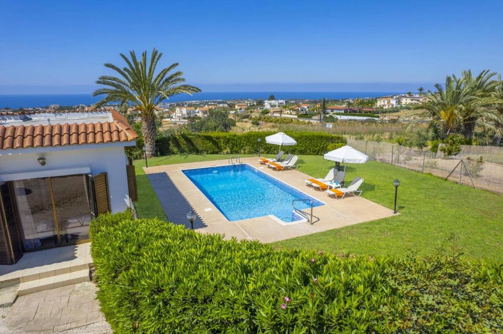 Villa Rhea by Villa Plus, Peyia