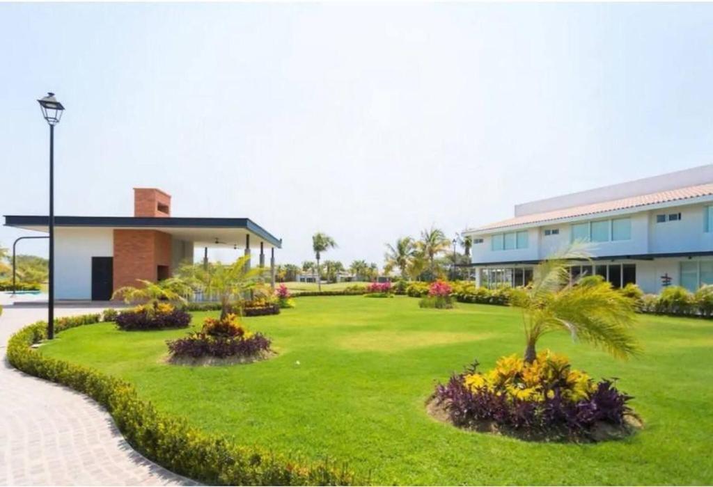 Three New Beautiful Villas In Punta Cala - 4