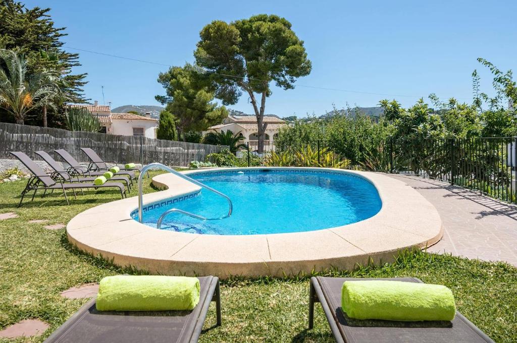 Villa Elche by Villa Plus - 2