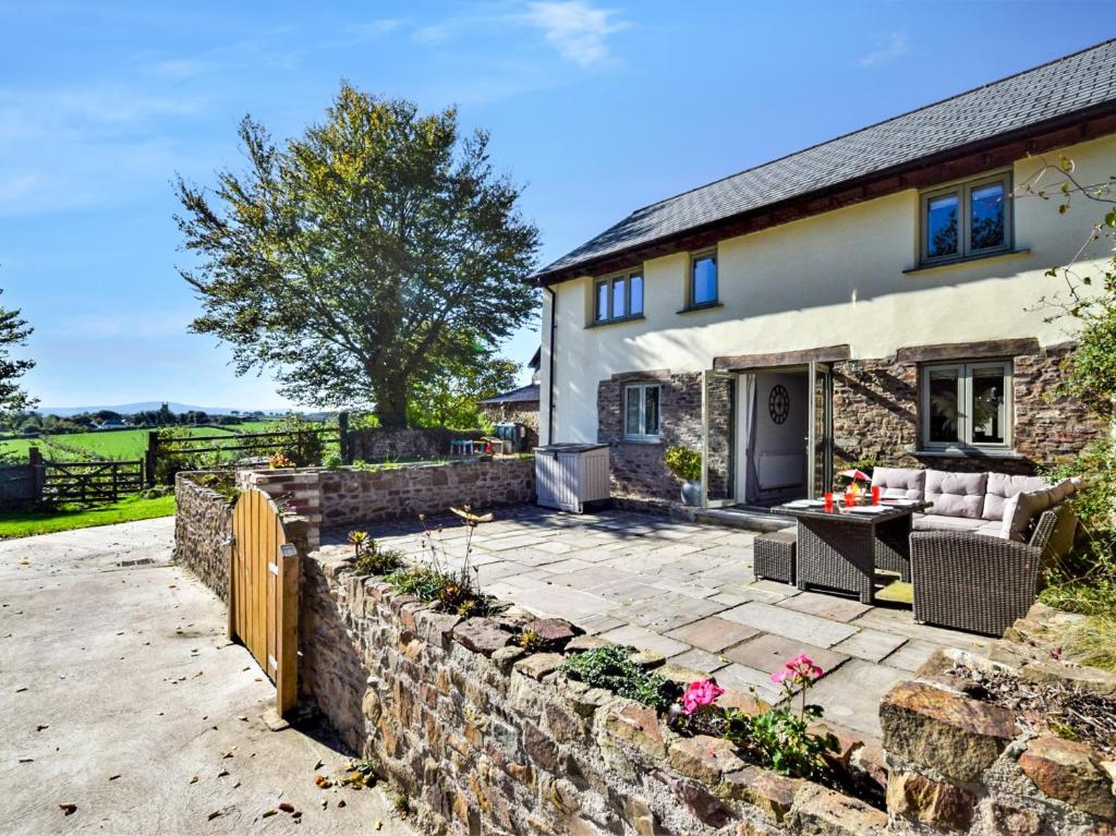 3 bed property in Winkleigh 66041, Winkleigh