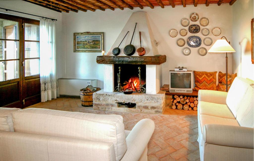 Stunning Home In San Gimignano - 4