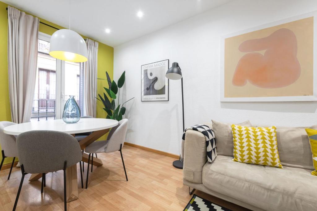 Cozy Apartment- 2BD 2BT- Malasaña - 2