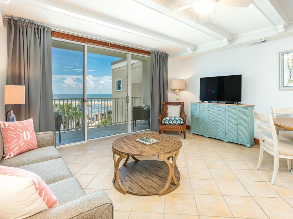 The Vue 235, Tybee Island