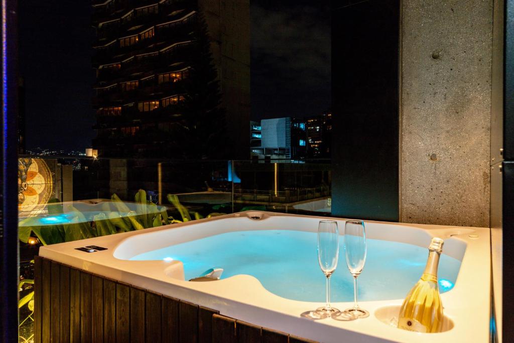 Primavera Luxury Apartments Medellin - 2