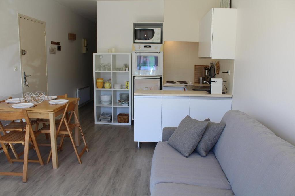 Appt 2 piècesPORT LA NOUVELLE PN550-018 - 1