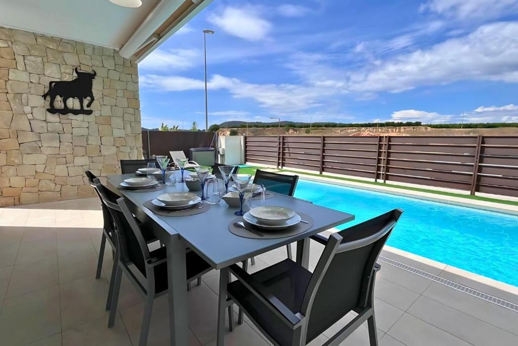 Modern villa with private pool at Golf Vistabella - 2