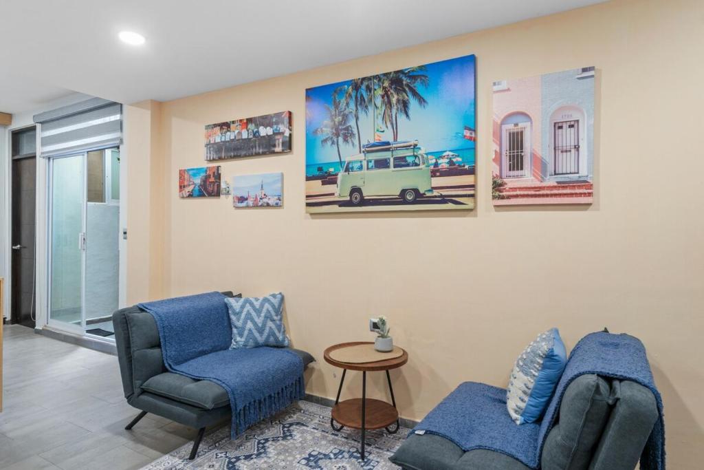 Loft with a king size bed in the historic center, Durango