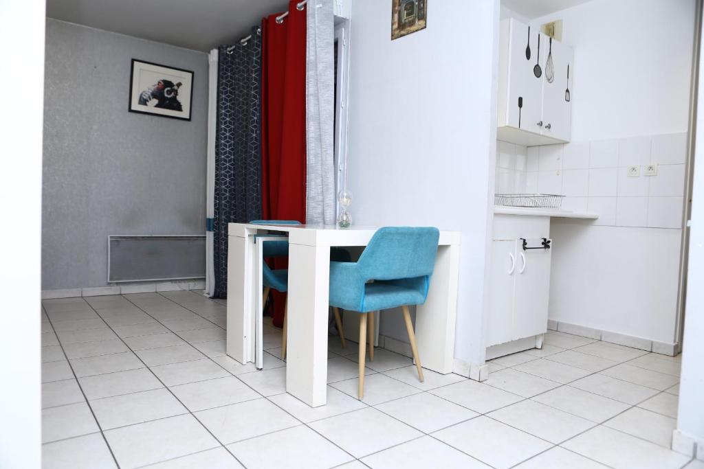 Appartement T2 Confortable à Lyon - 2