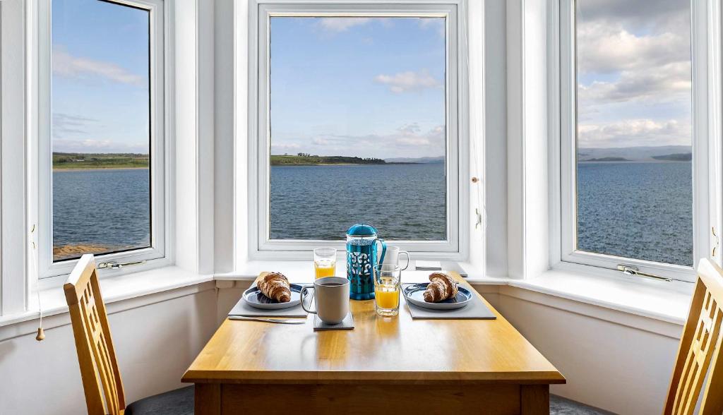 Coastal Charm, Kingarth