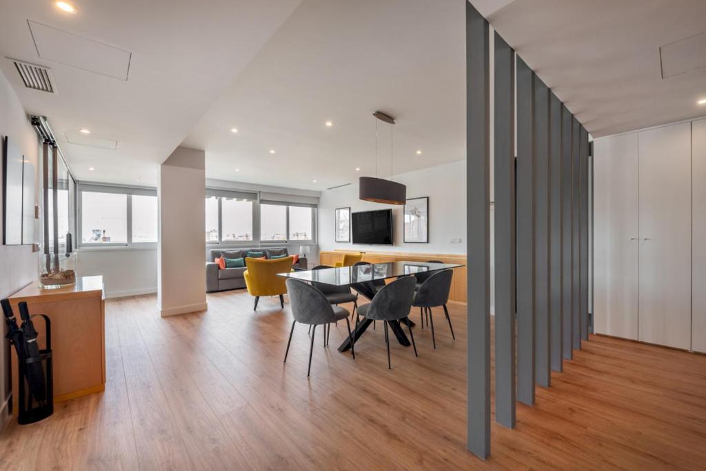 Bright Stylish - 2Bedrooms 2Baths - Salamanca - 3