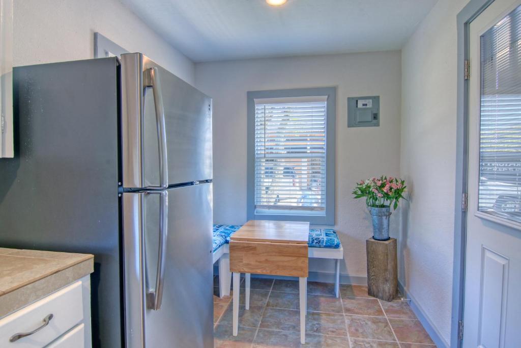 Muizenberg 6031RPB, Rockport