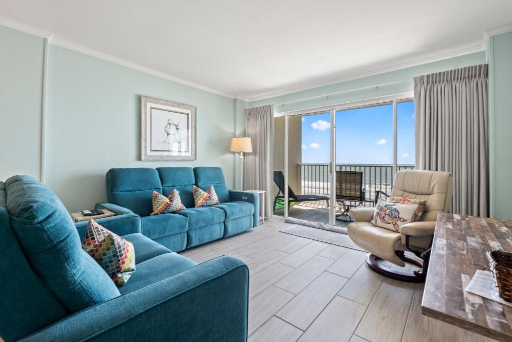 Oceanfront Delight by myBeach Vacation Rentals, Myrtle Beach