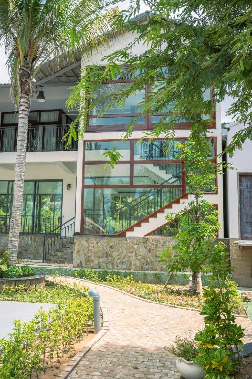 Canopy Villa Cay Sao