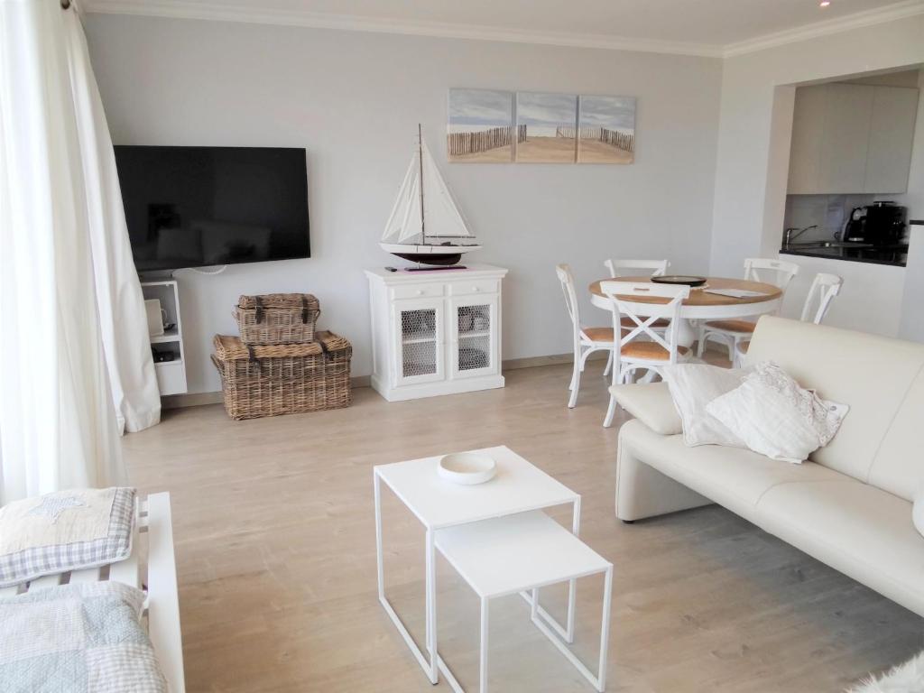 Apartment in Nieuwpoort with Stunning Sea Views, Nieuwpoort