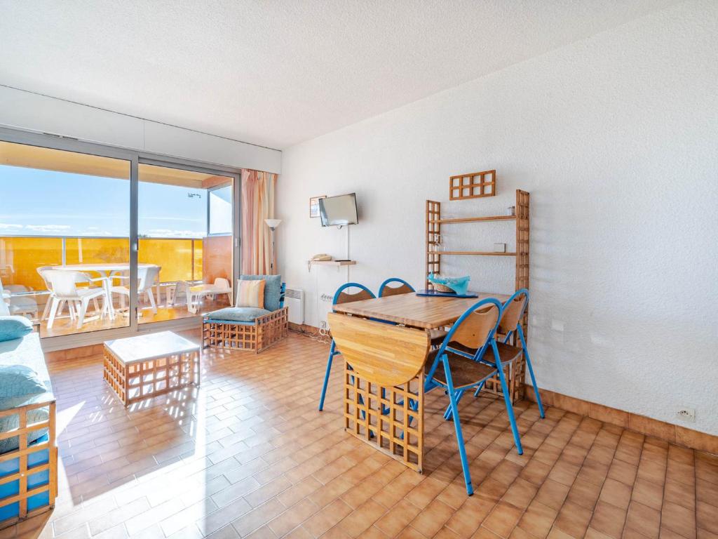 Appartement 6 personnes avec Wi-Fi, vue mer - FR-1-827-23 - 2