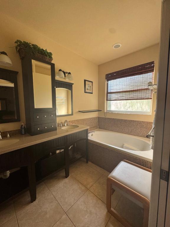 Lake view Naples, Naples