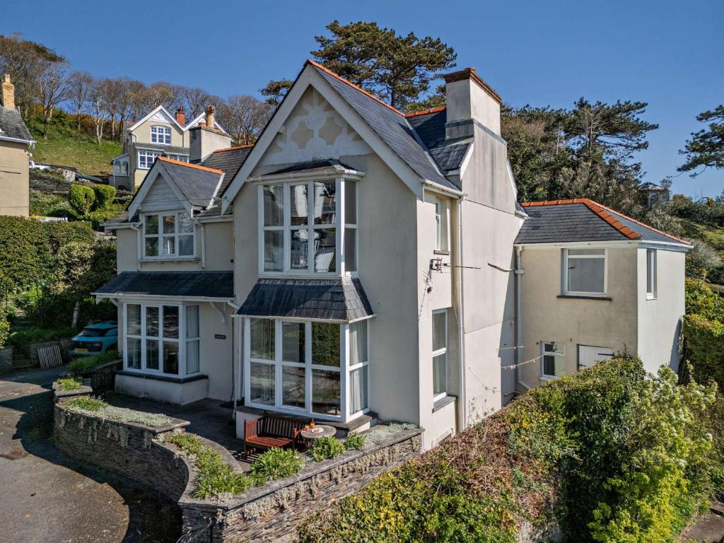 5 Bed in Aberdovey 90493, Aberdyfi