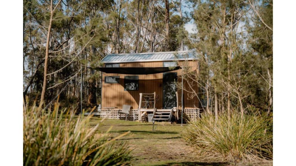 Banyula Cove by Tiny Away, Barnes Bay