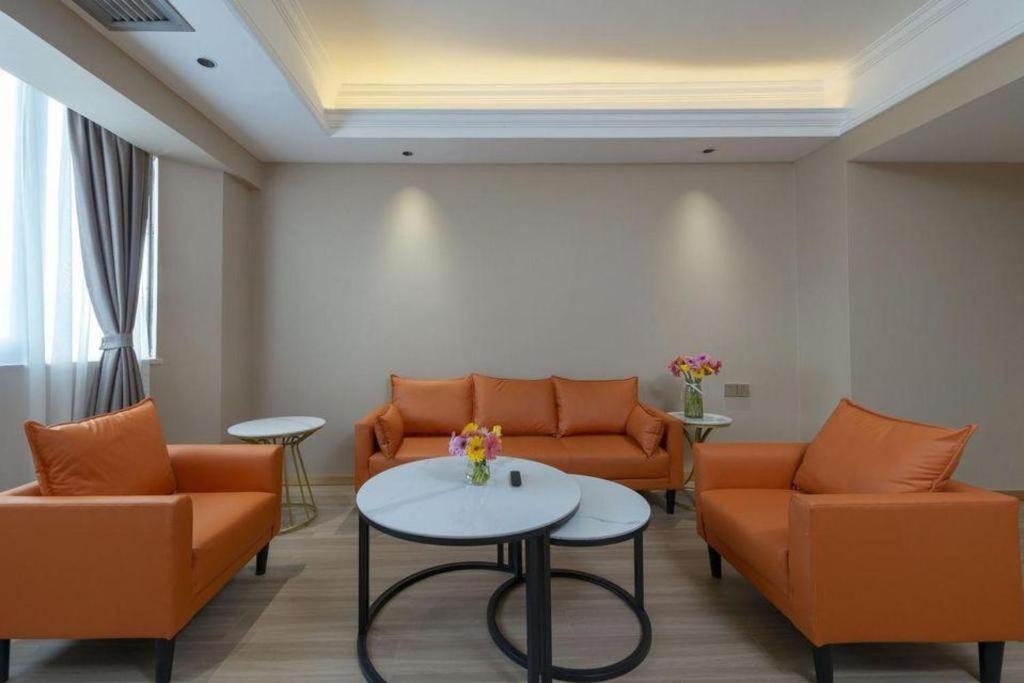 비엔나 호텔 난닝 기차역