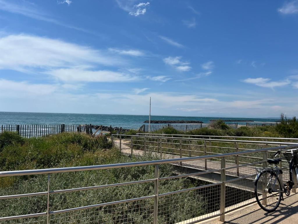 Haut Standing ACCÈS DIRECT MER 3min à pieds,Parking privée, Wifi, Netflix - 5