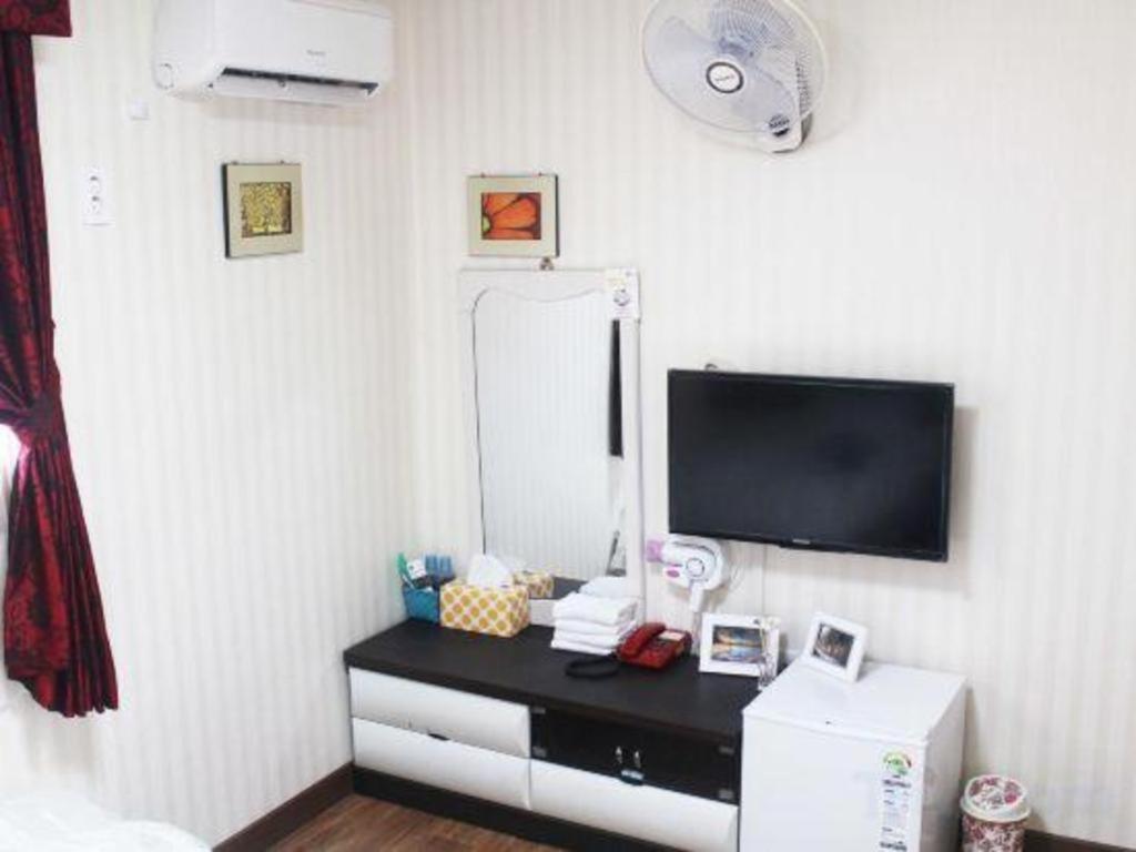 아지 호스텔 전경