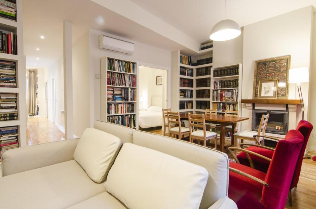Bright Spacious 2BD 2BTH - Las Letras - 3