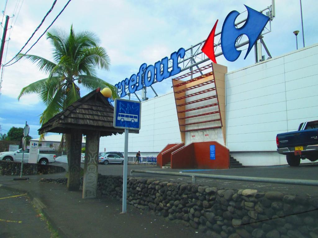 Facilities, Inaiti Lodge in Tahiti