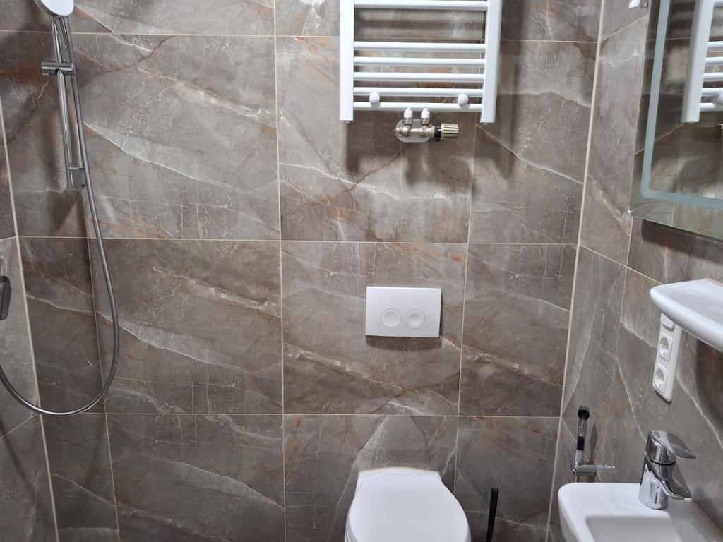 Finest Apartment near BMW - 2
