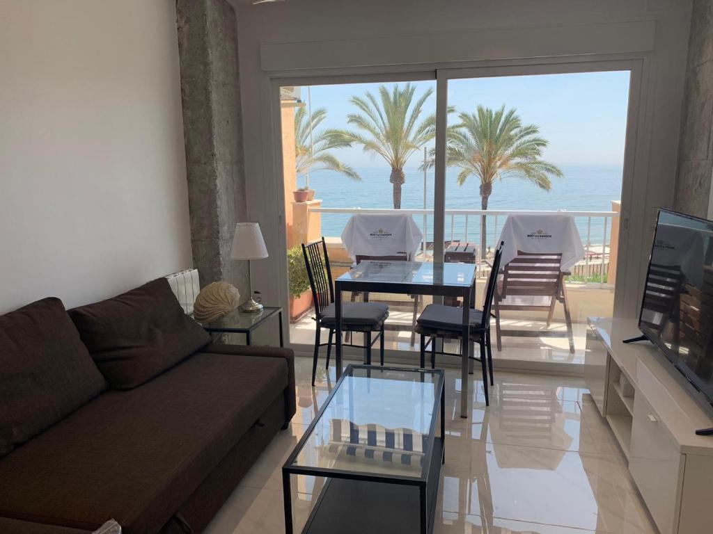 Apartamento Diana Marbella primera línea de playa - 4