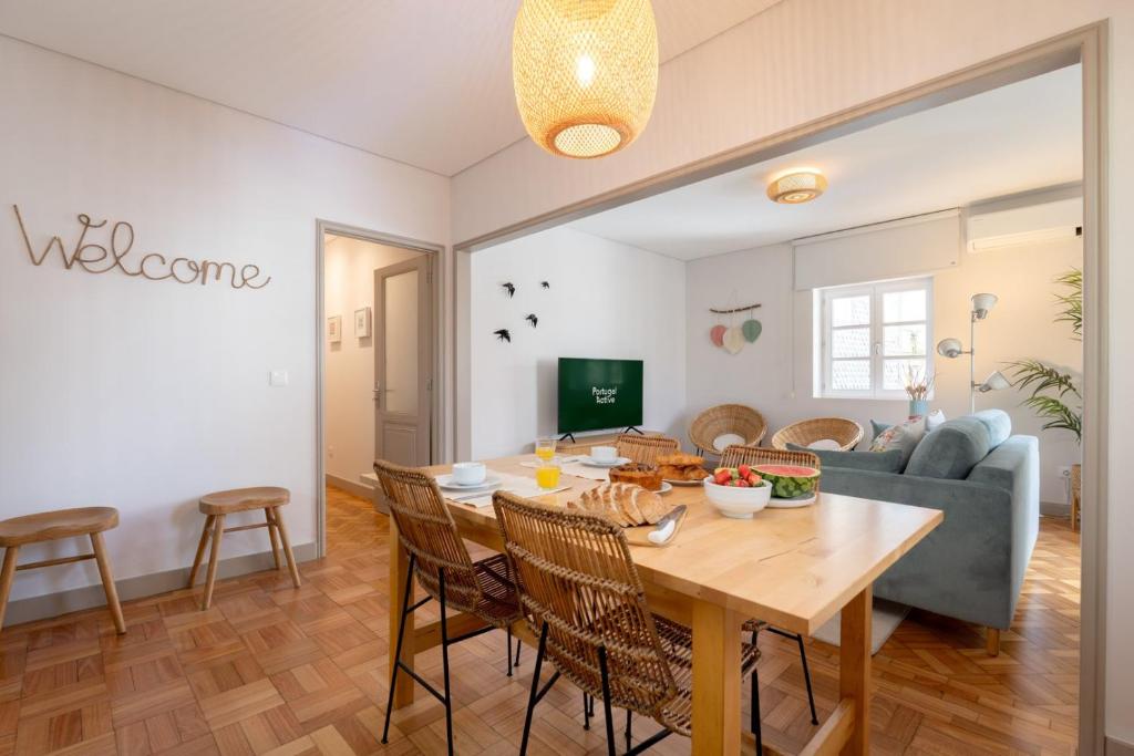 Blue Tile Hideaway by Portugal Active, Porto