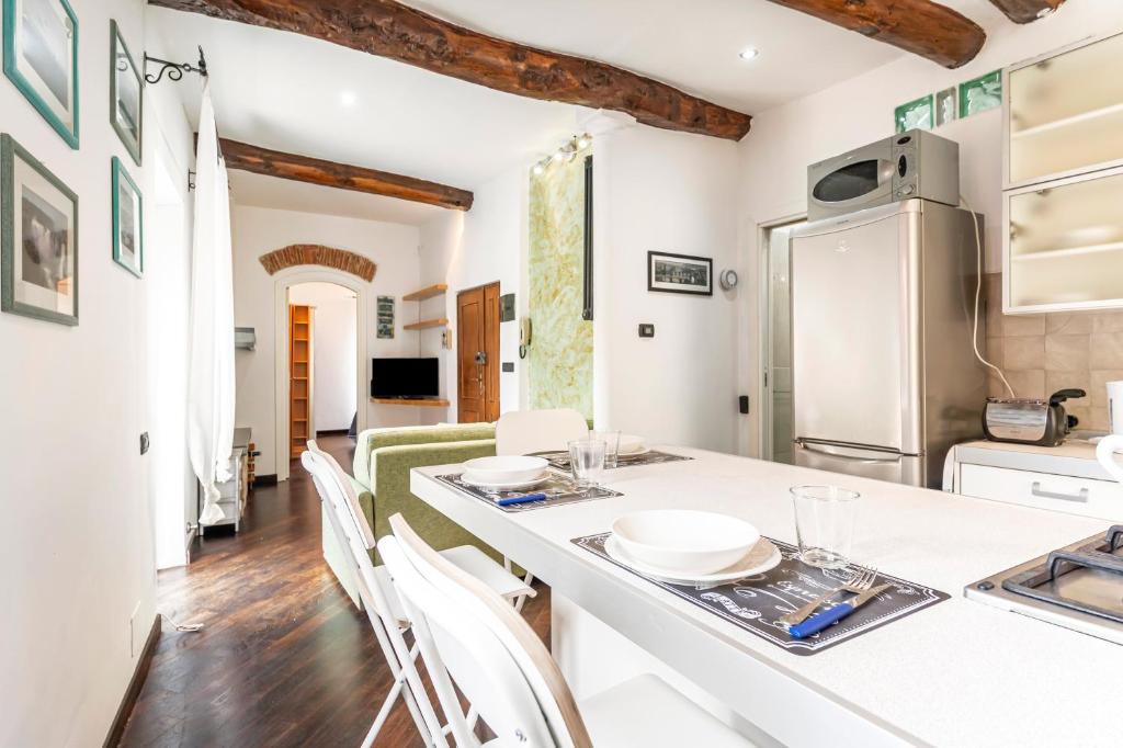 GuestHost - Il Poggiolo, cozy apartment in Marola, La Spezia