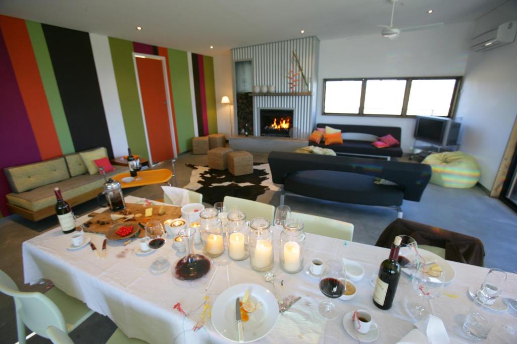 Tonic Hotel photo