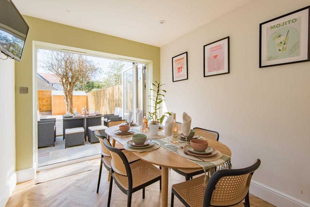 Brook Cottage by Keepers Cottages, Whitstable