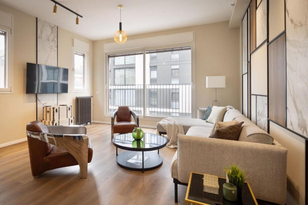 Seabreeze Serenity Haven with Mamad by Sea N' Rent, Tel Aviv